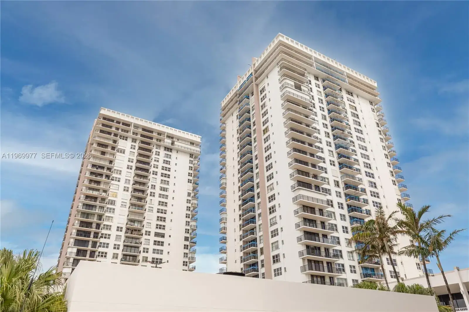 2 bedroom 2 bath Residential for sale at 2101 S Ocean Dr # 2804, Hollywood FL 33019