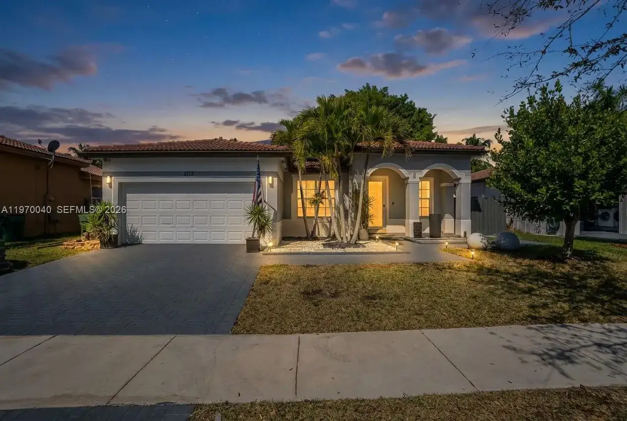 3 bedroom 2 bath Residential for sale at 2132 NE 38th Rd, Homestead FL 33033