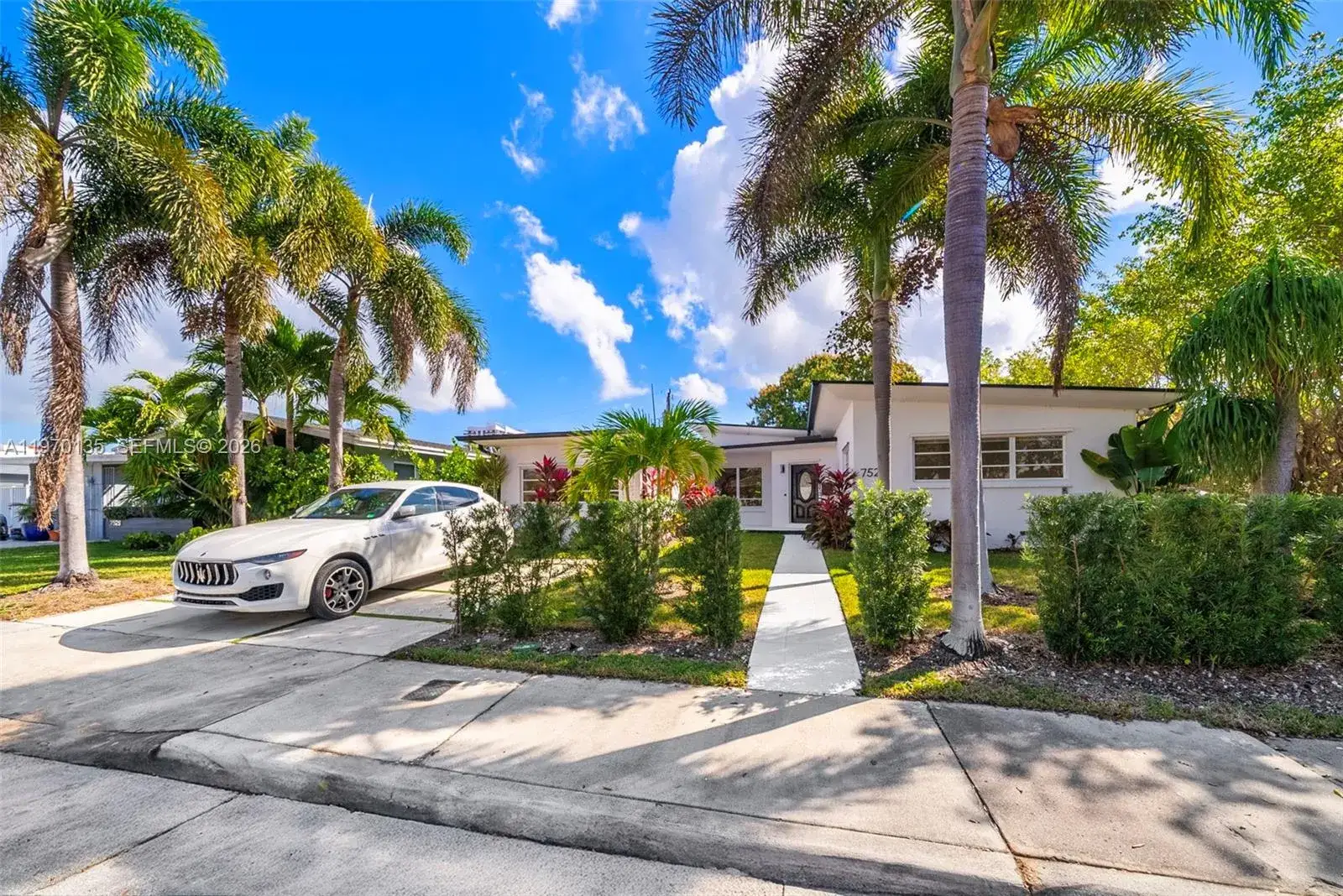 4 bedroom 3 bath Residential for sale at 7525 Adventure Ave, North Bay Village FL 33141