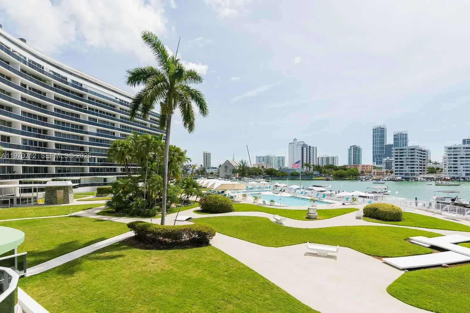 2 bedroom 2 bath Residential Lease for rent at 900 Bay Dr # 224, Miami Beach FL 33141