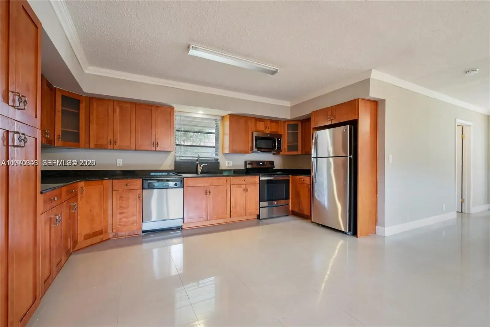 3 bedroom 2 bath Residential for sale at 5632 Hayes St, Hollywood FL 33021