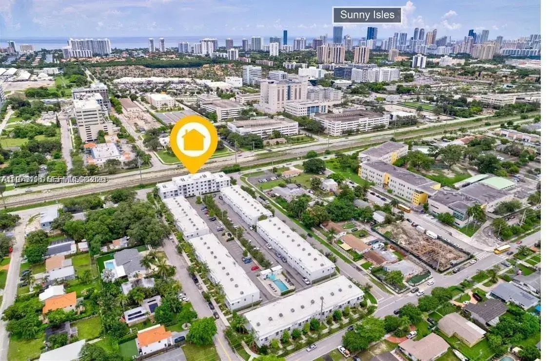 2 bedroom 2 bath Residential Lease for rent at 2651 NE 212th Ter # 105, Miami FL 33180