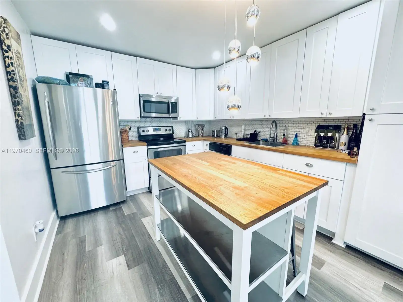 2 bedroom 2 bath Residential for sale at 13499 Biscayne Blvd, North Miami FL 33181