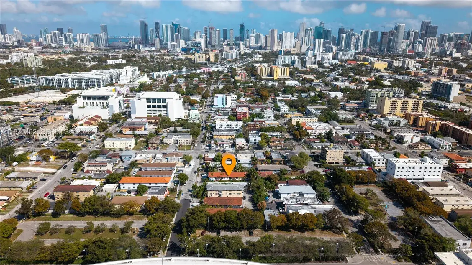 Commercial Sale for sale at 1330 NW 5th St # 5, Miami FL 33125
