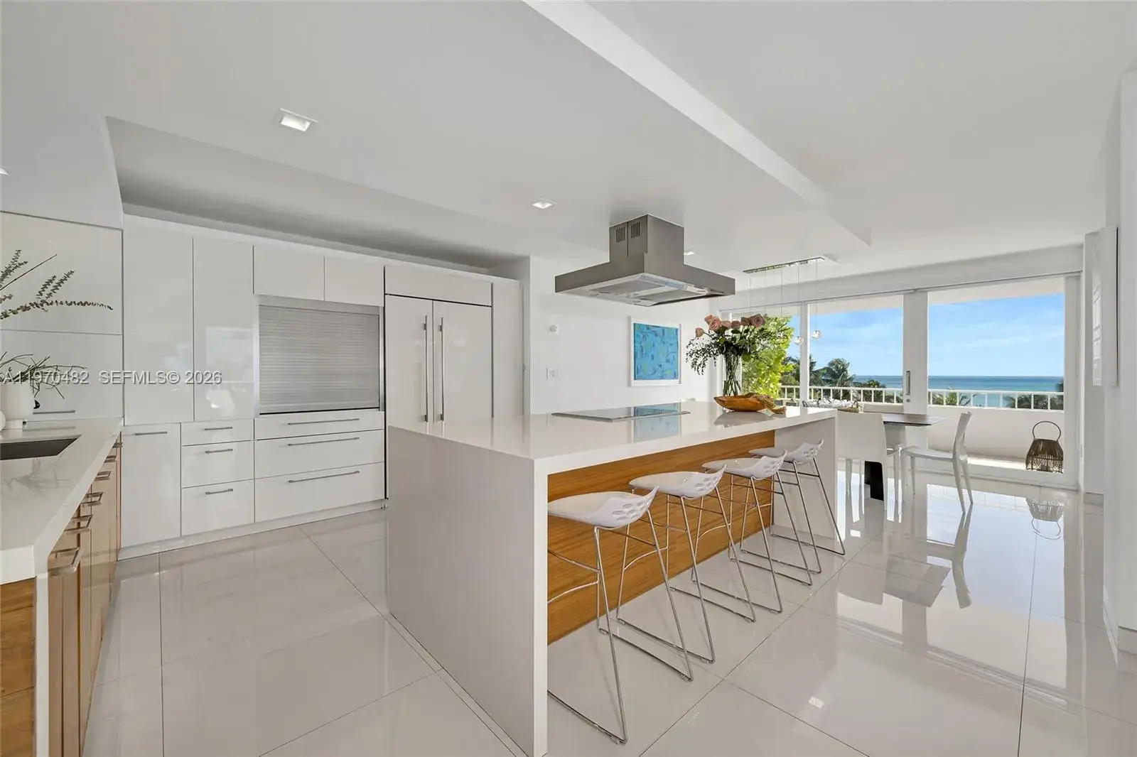4 bedroom 3 bath Residential for sale at 199 Ocean Lane Dr # 401, Key Biscayne FL 33149