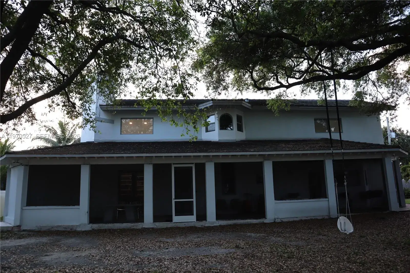 7 bedroom 5 bath Residential for sale at 937 NE 171st St, Miami FL 33162