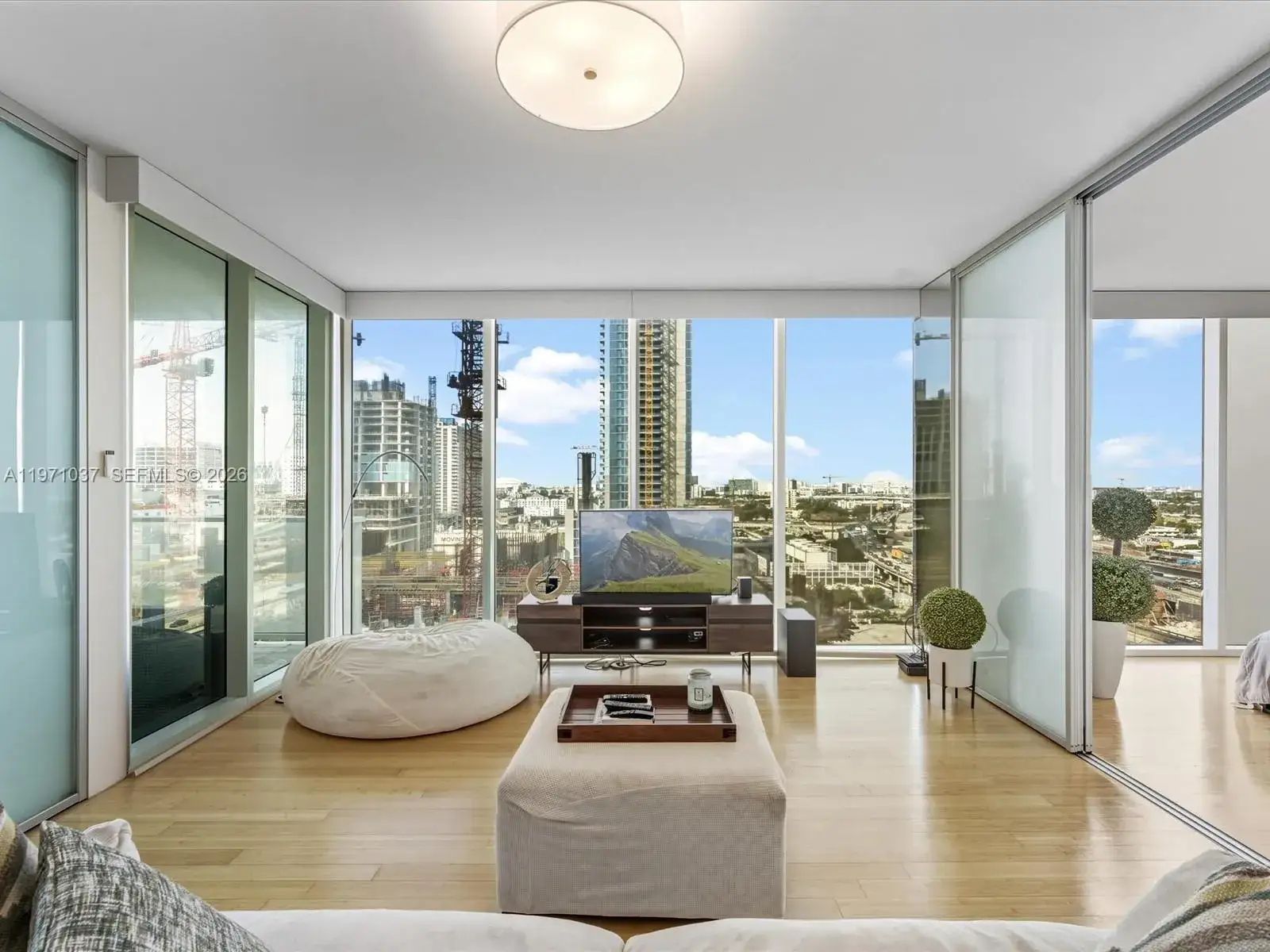 2 bedroom 2 bath Residential for sale at 1040 Biscayne Blvd # 1107, Miami FL 33132