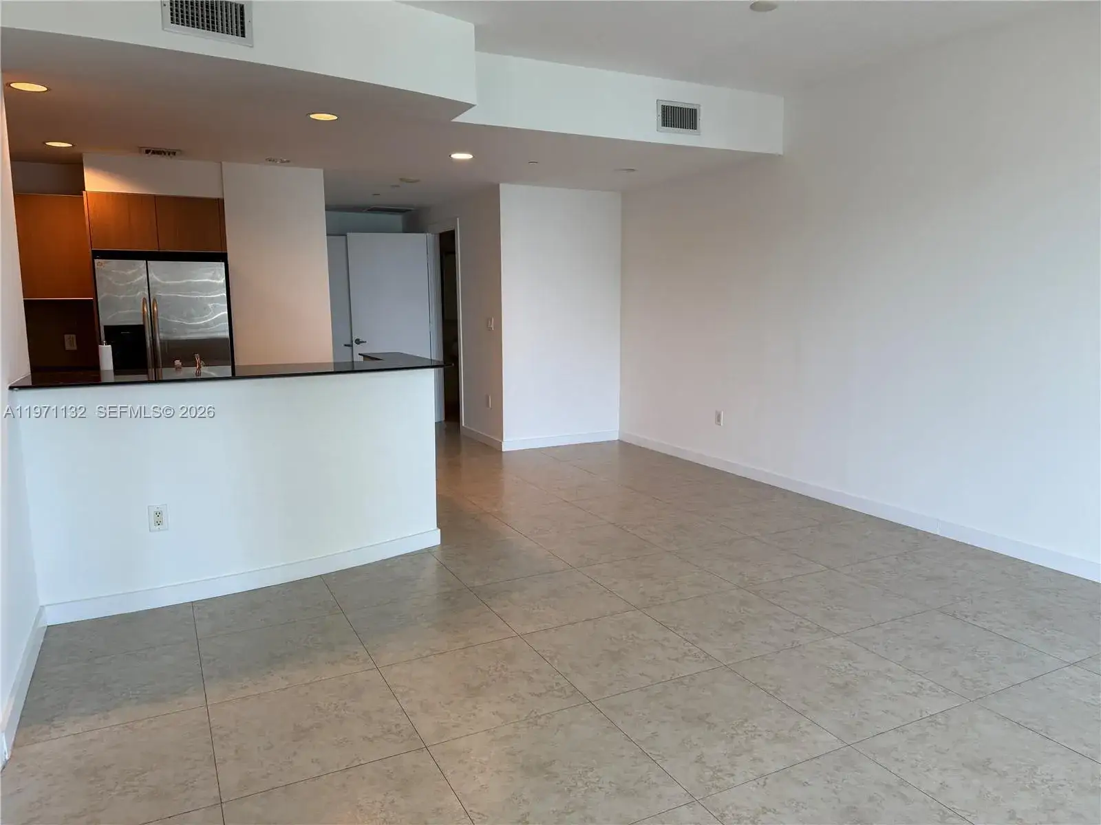 1 bedroom 1 bath Residential for sale at 1060 Brickell Ave # 3105, Miami FL 33131