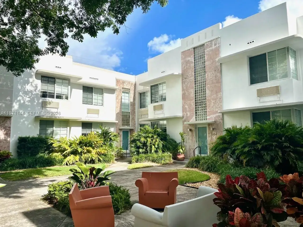 1 bath Residential Lease for rent at 1610 Meridian Ave # 02, Miami Beach FL 33139