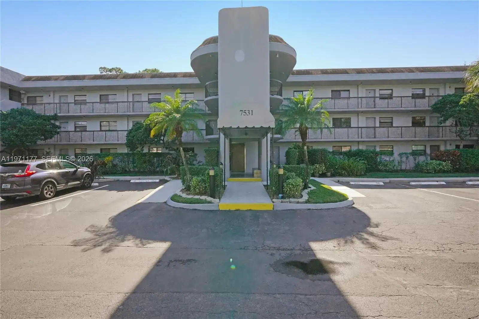 2 bedroom 2 bath Residential for sale at 7531 NW 79th Ave # 205, Tamarac FL 33321
