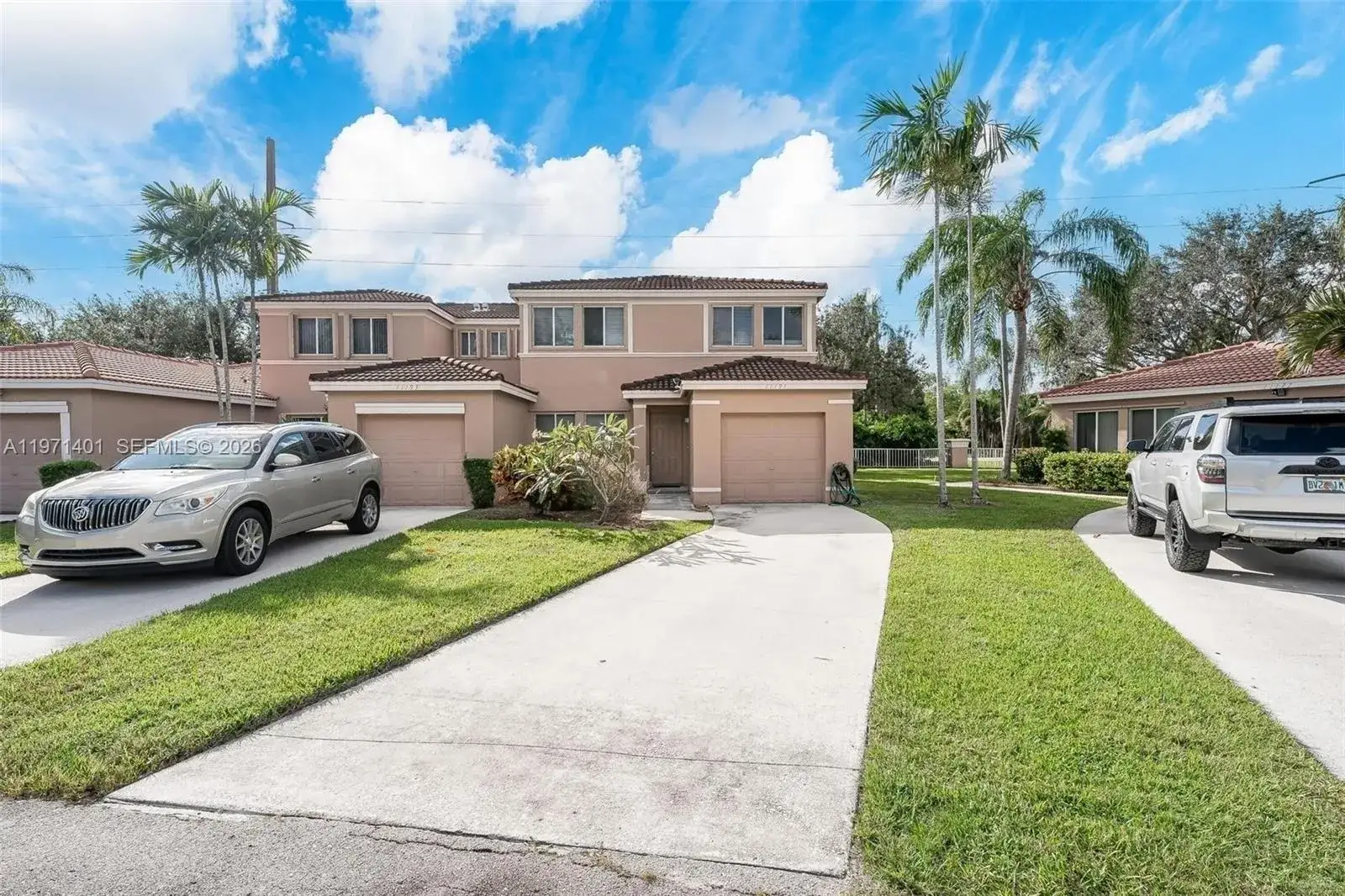 4 bedroom 2 bath Residential Lease for rent at 11191 SW 17th Mnr, Davie FL 33324