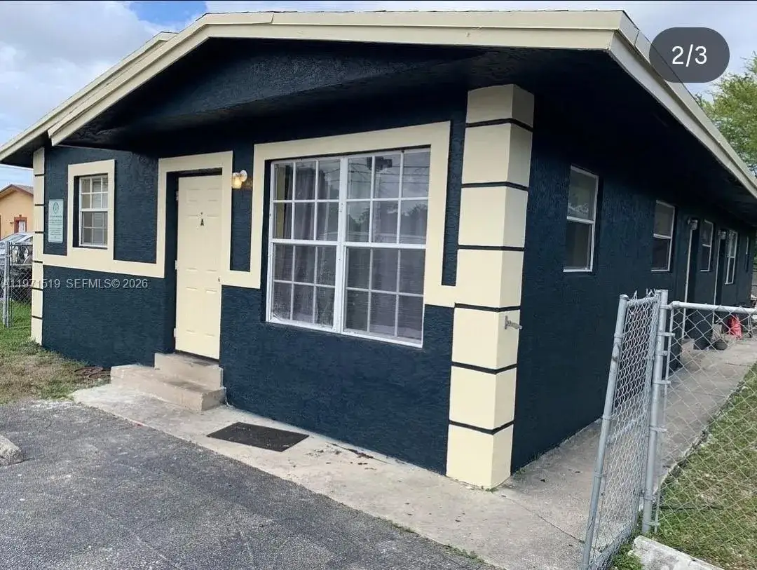 Residential Income for sale at 770 SW 2nd Ave, Deerfield Beach FL 33441