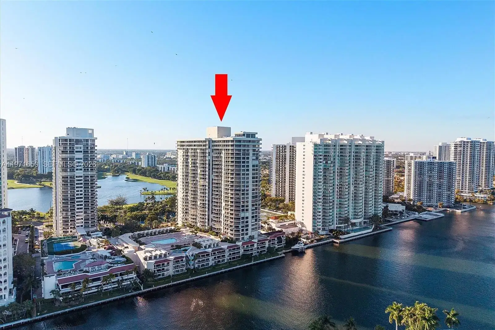 2 bedroom 2 bath Residential for sale at 20191 E Country Club Dr # 510, Aventura FL 33180