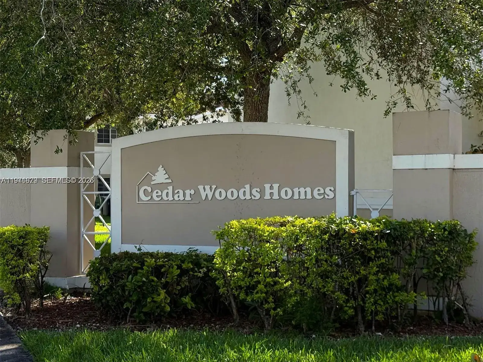 3 bedroom 2 bath Residential for sale at 14162 SW 260th St # 104, Homestead FL 33032