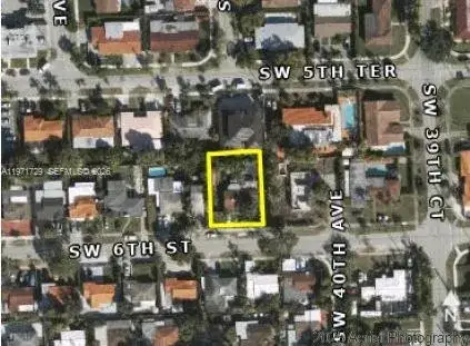 3 bedroom 1 bath Residential for sale at 4021 SW 6th St, Miami FL 33134