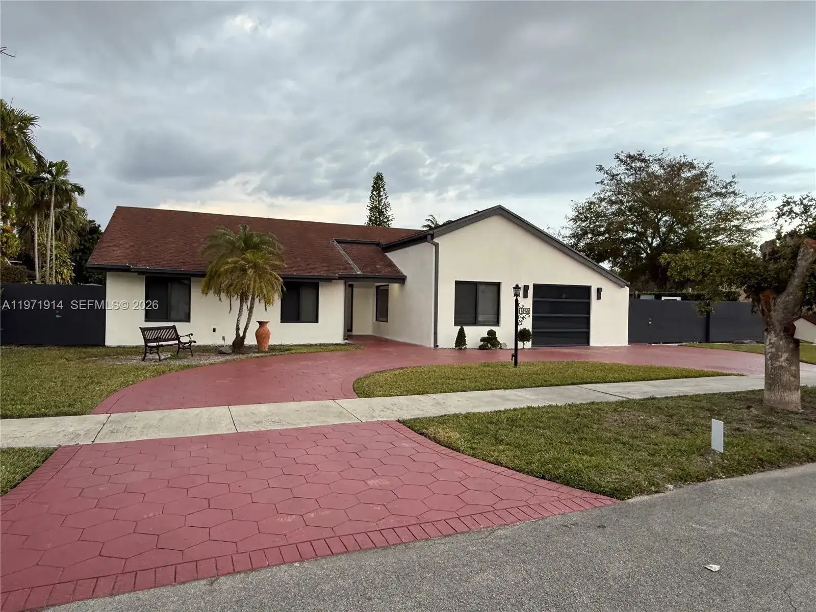 3 bedroom 2 bath Residential Lease for rent at 13253 SW 96th Ter # 0, Miami FL 33186