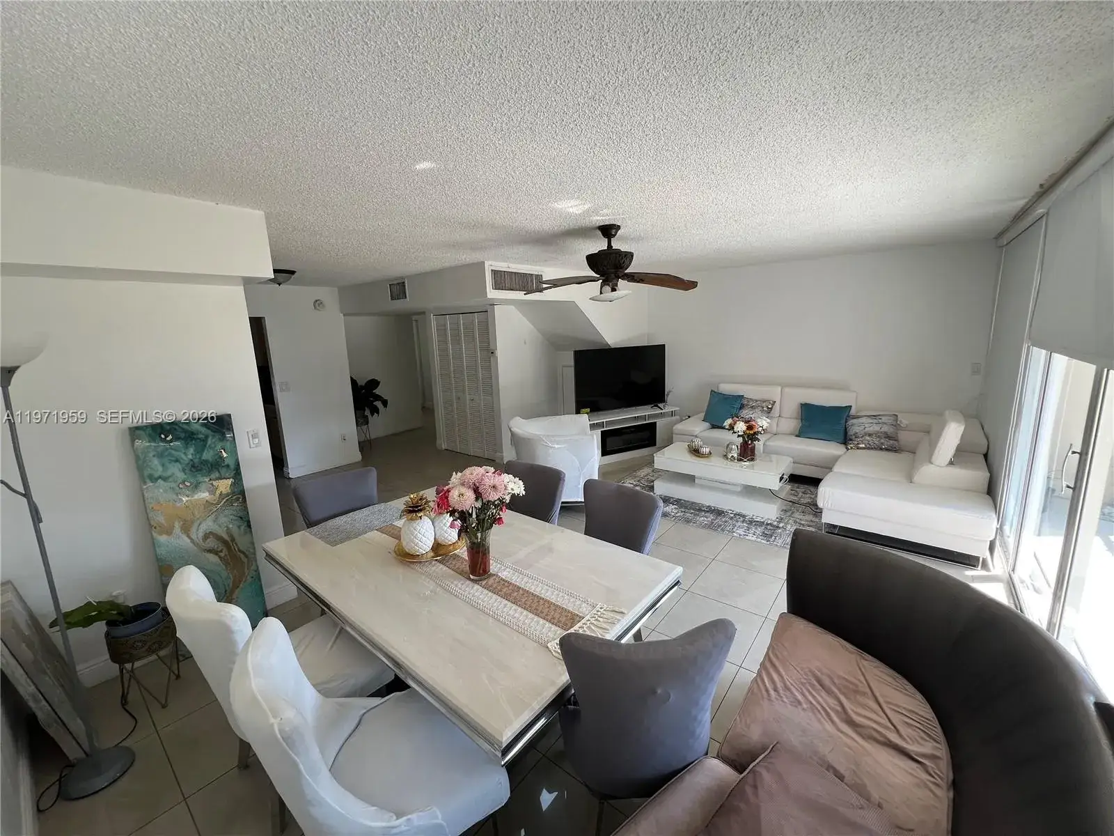 3 bedroom 2 bath Residential for sale at 9240 Fontainebleau Blvd # 207, Miami FL 33172