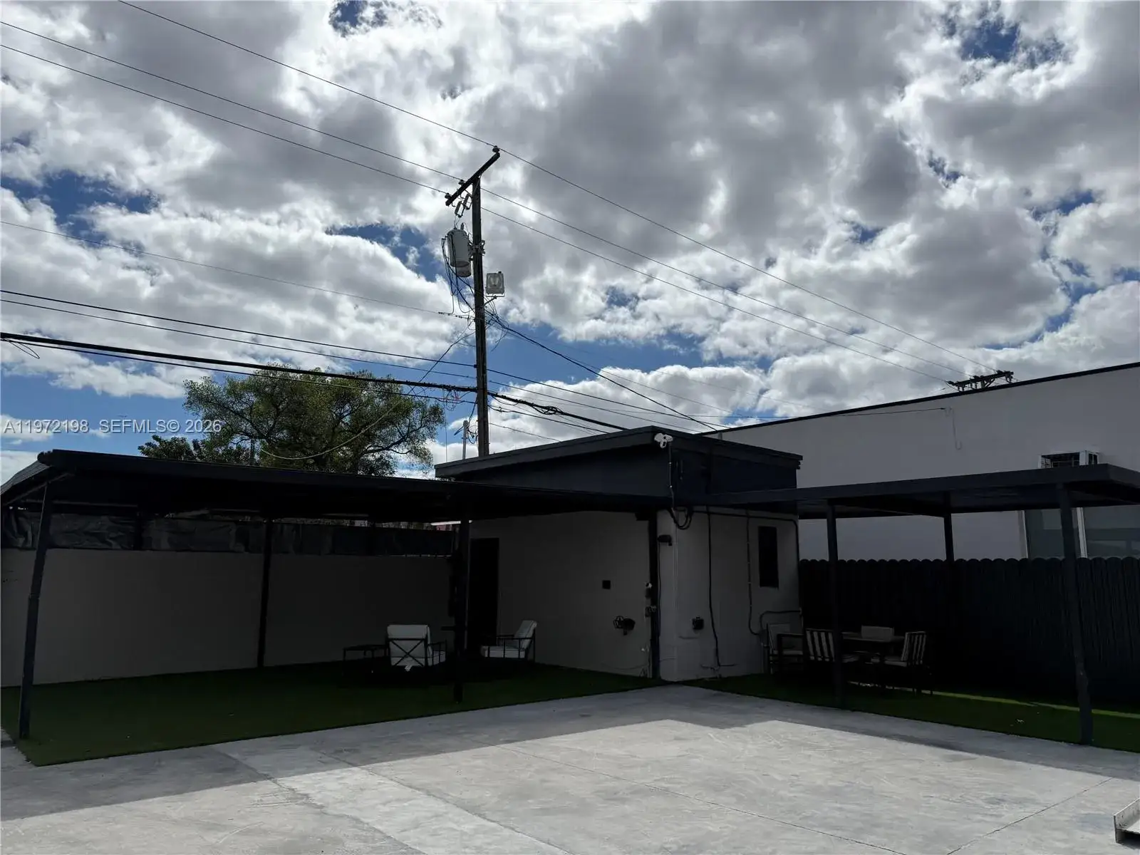 Commercial Sale for sale at 561 NW 29th St, Miami FL 33127