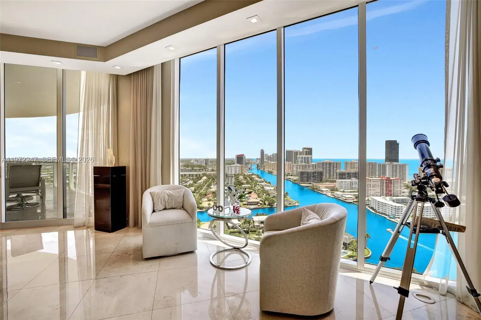 3 bedroom 3 bath Residential Lease for rent at 21200 Point Pl # 2804, Aventura FL 33180