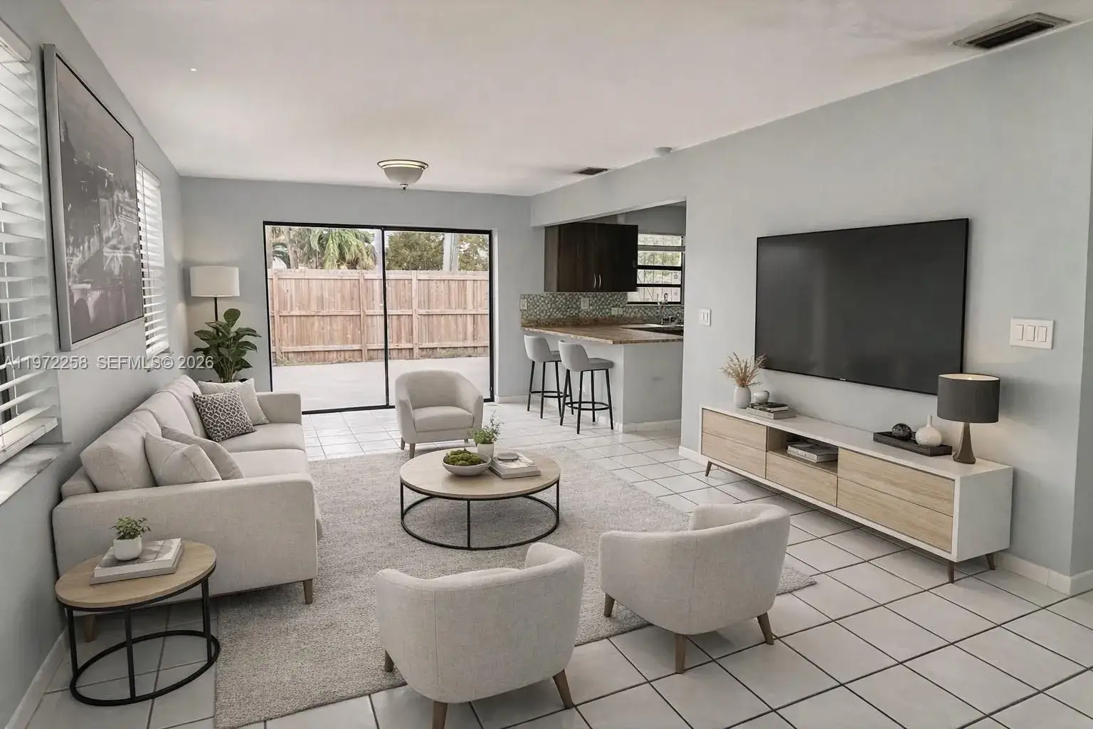 3 bedroom 2 bath Residential Lease for rent at 10900 NW 7th St # 101, Miami FL 33172
