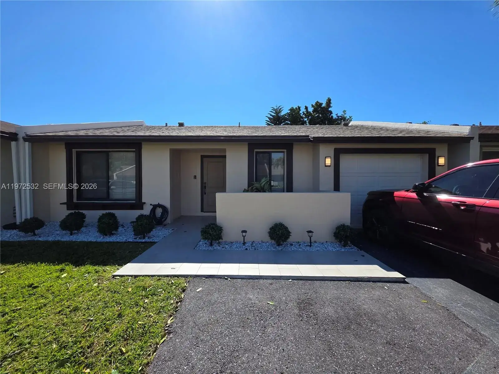 2 bedroom 2 bath Residential for sale at 15619 Bottlebrush Cir, Delray Beach FL 33484
