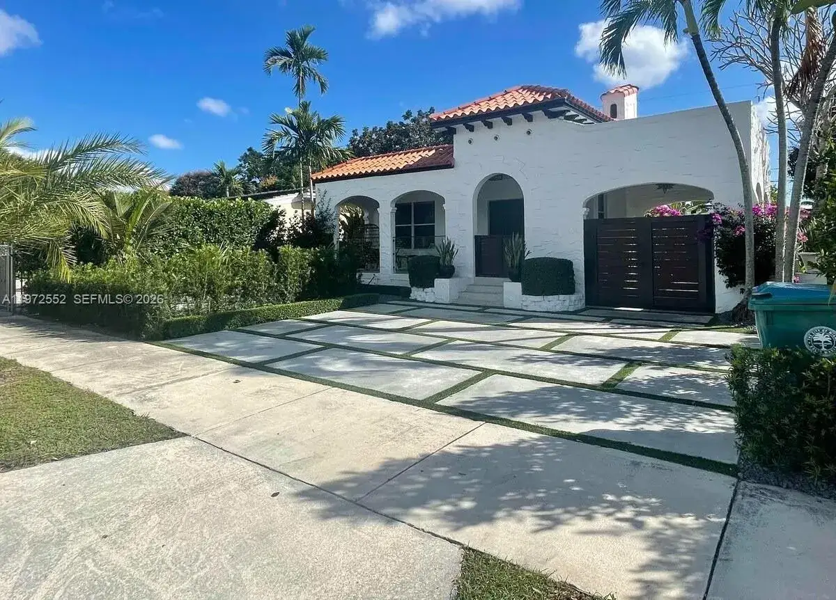 3 bedroom 2 bath Residential for sale at 5648 SW 5th Ter, Miami FL 33134