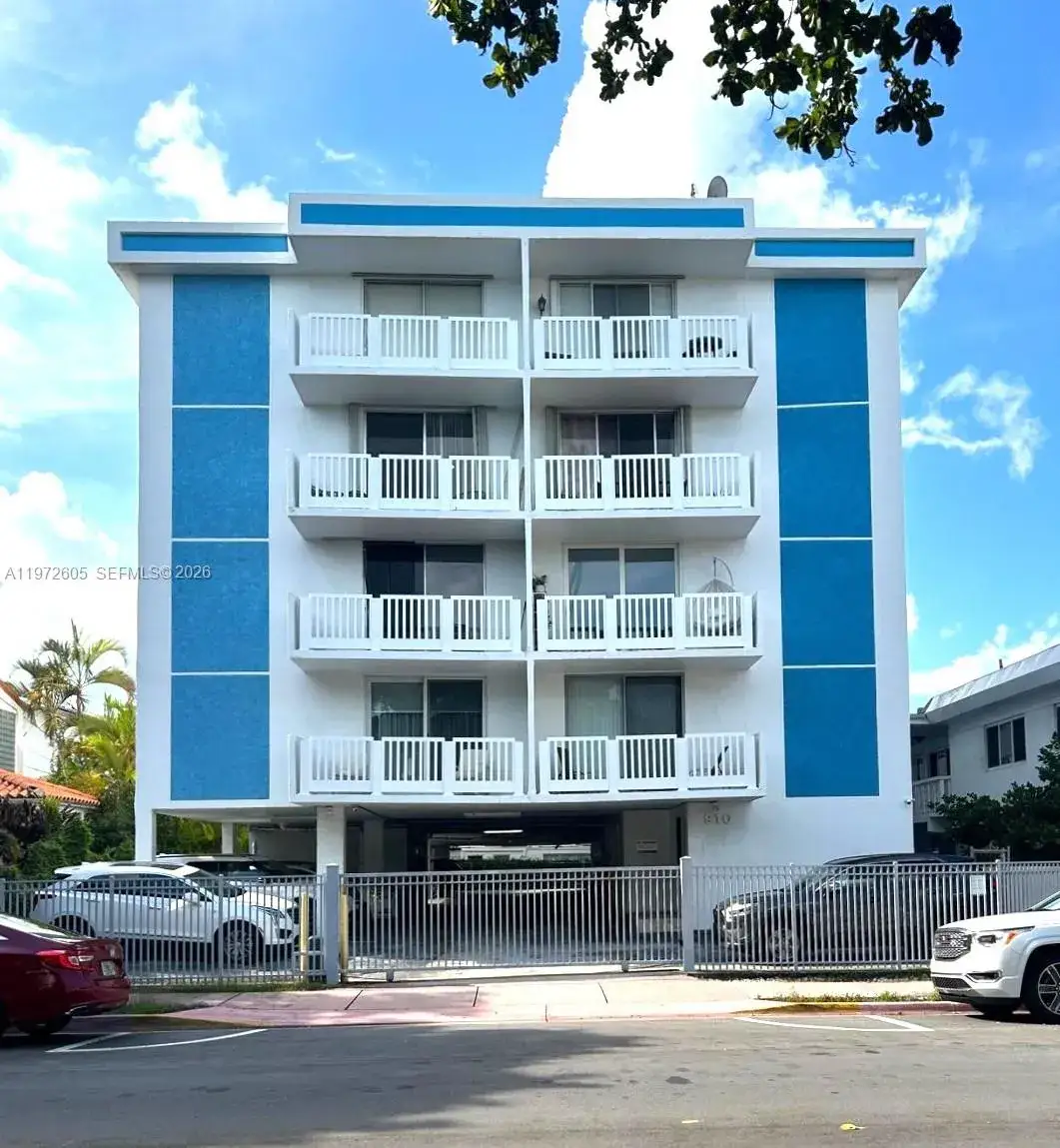 1 bedroom 1 bath Residential Lease for rent at 910 Michigan Ave # 501, Miami Beach FL 33139