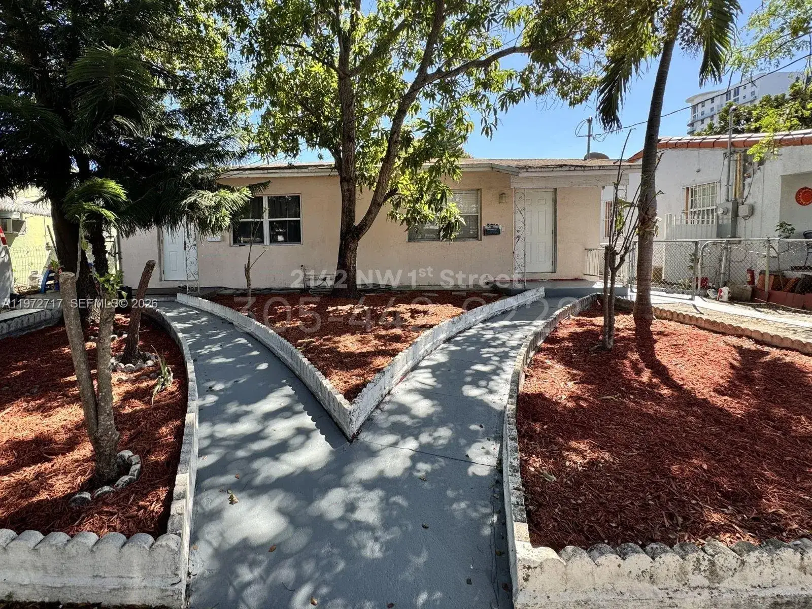 1 bedroom 1 bath Residential Lease for rent at 2142 NW 1st ST # 2142, Miami FL 33125