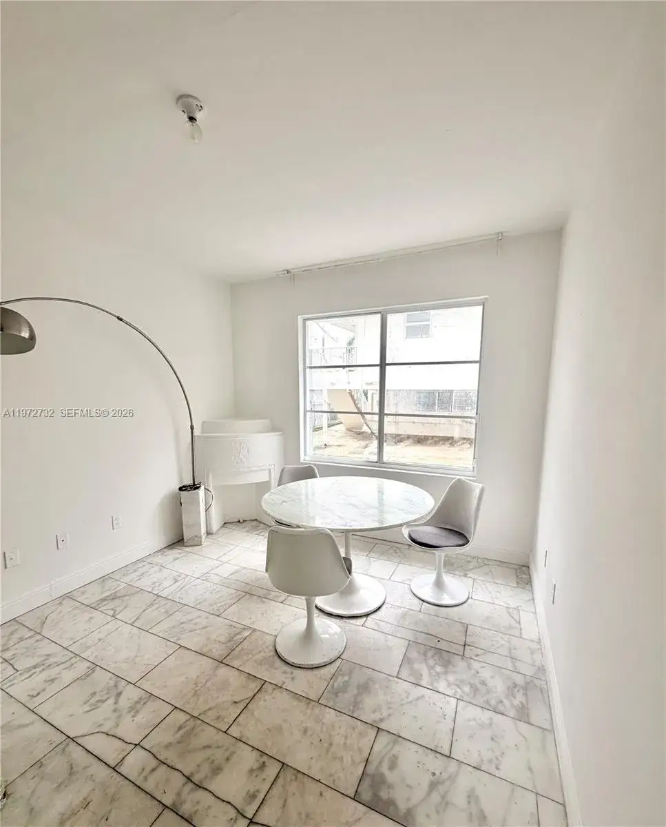2 bedroom 2 bath Residential Lease for rent at 922 Jefferson Ave # 6, Miami Beach FL 33139
