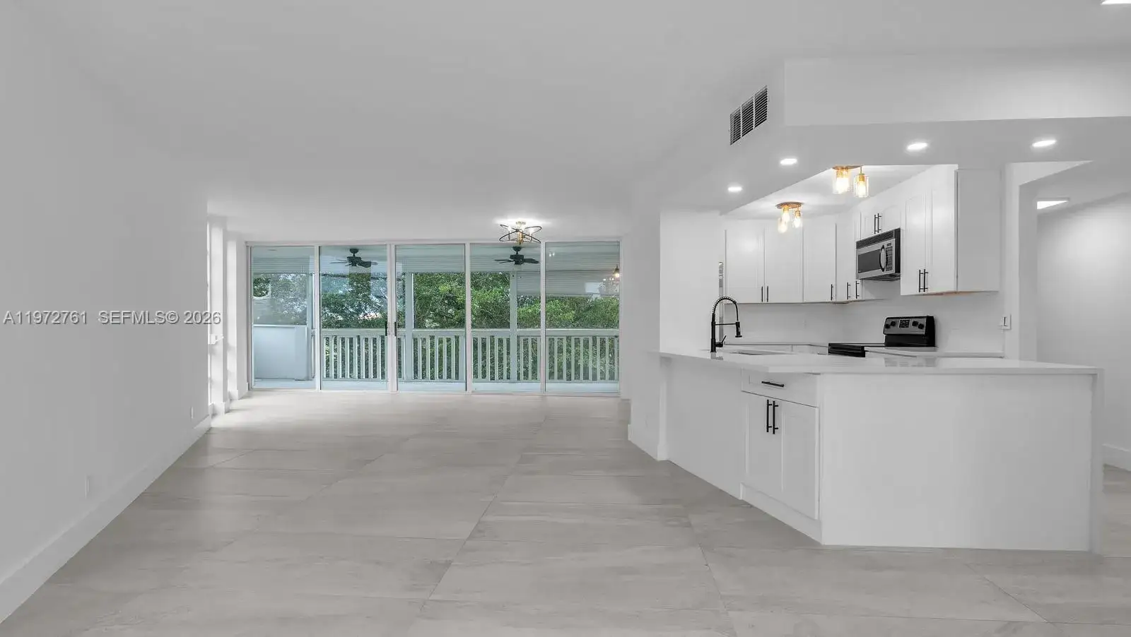 2 bedroom 2 bath Residential Lease for rent at 6911 Environ Blvd # 4J, Lauderhill FL 33319