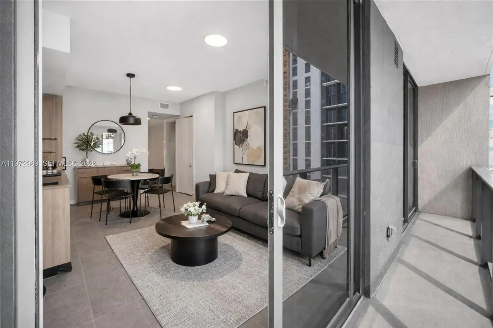 1 bedroom 2 bath Residential for sale at 121 NE 5th St # 710, Miami FL 33132