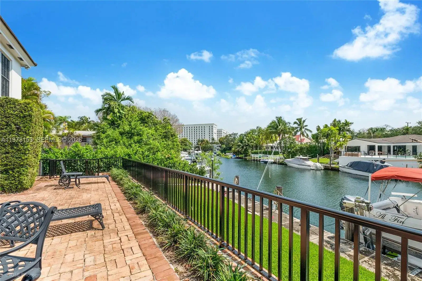 2 bedroom 2 bath Residential for sale at 1265 S Alhambra Cir # A, Coral Gables FL 33146