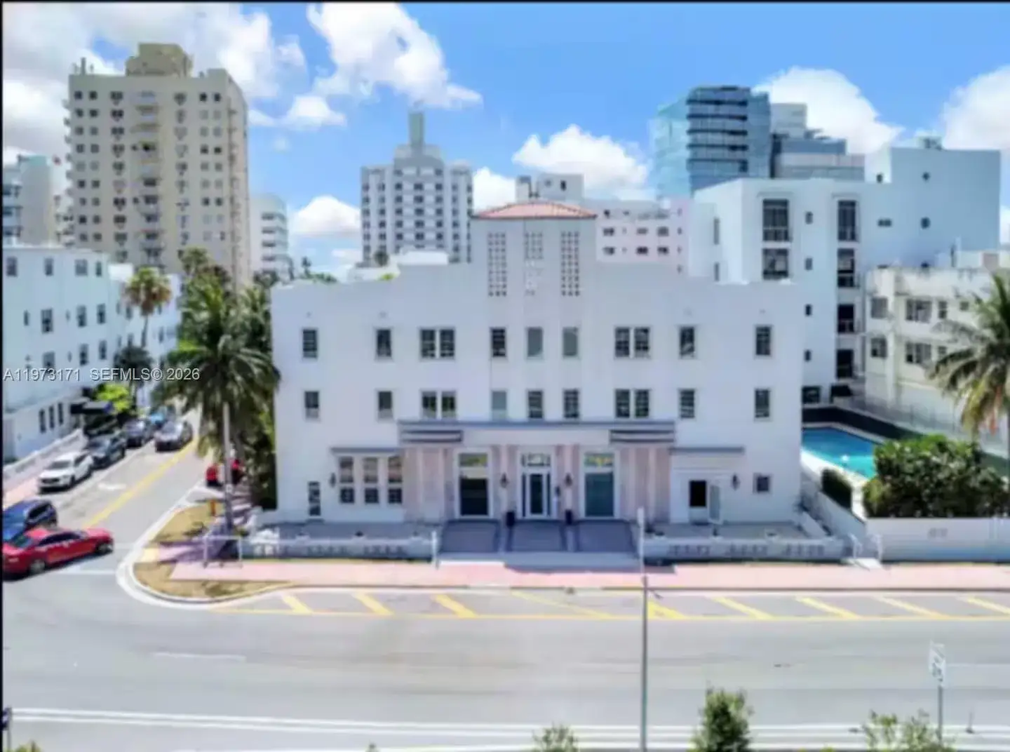 1 bedroom 1 bath Residential Lease for rent at 3025 Indian Creek Dr # 101, Miami Beach FL 33140