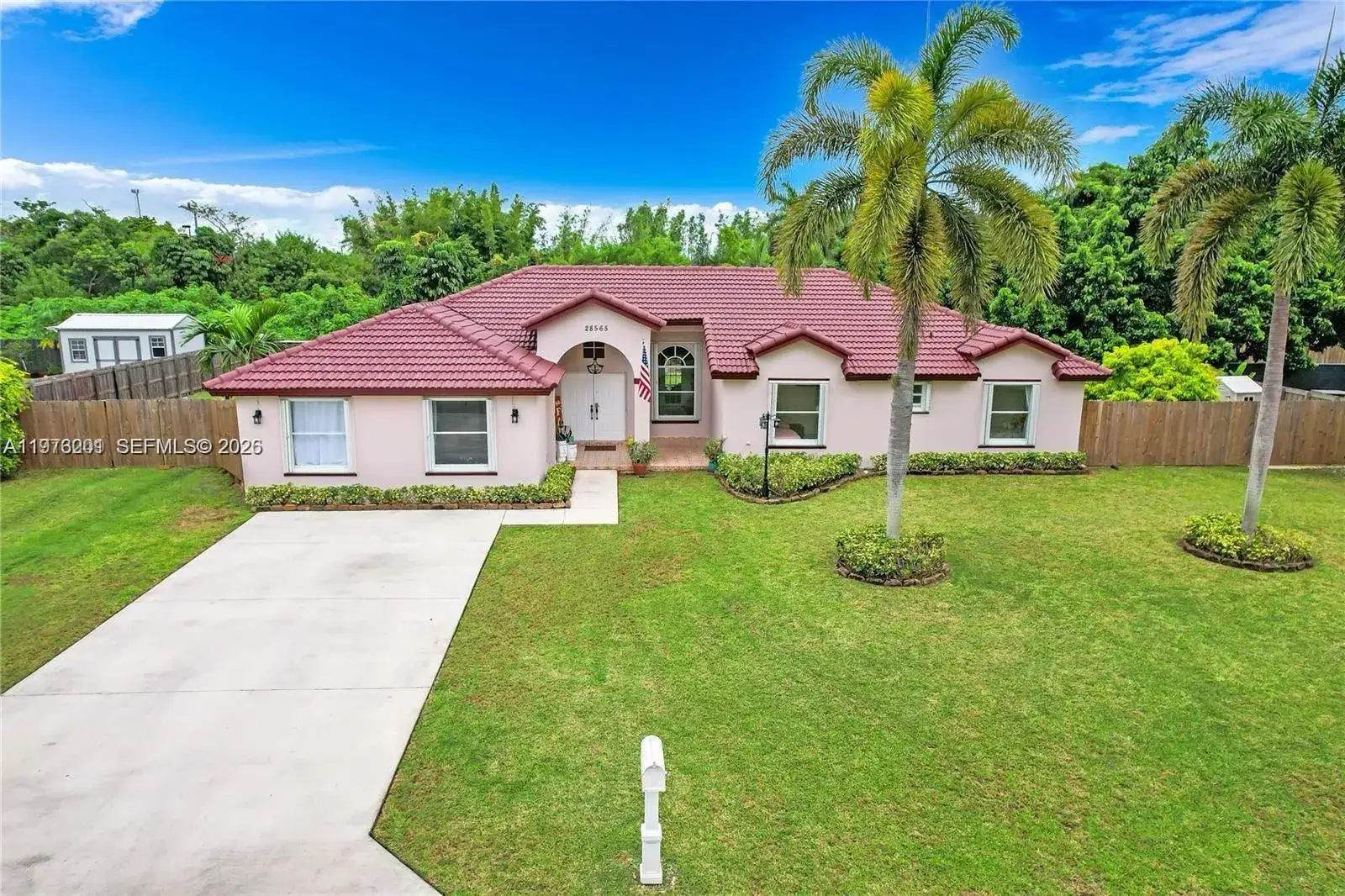 5 bedroom 3 bath Residential for sale at 28565 SW 158th Ct, Homestead FL 33033