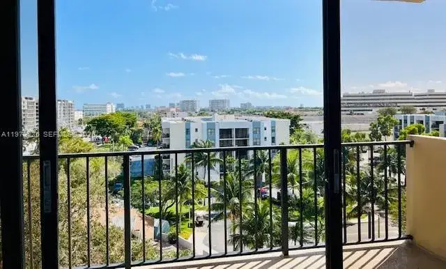 2 bedroom 2 bath Residential for sale at 1470 NE 123rd St # A707, North Miami FL 33161