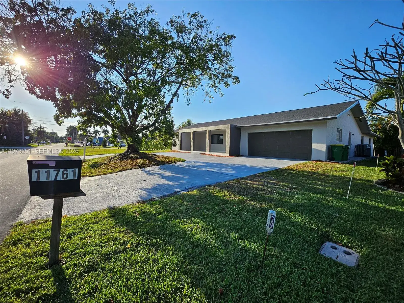4 bedroom 3 bath Residential for sale at 11761 NW 27th Ct, Plantation FL 33323