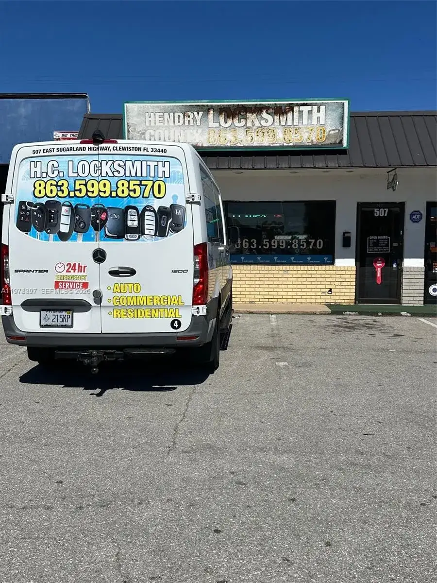 Business Opportunity for sale at 507 E Sugarland Hwy, Clewiston FL 33440