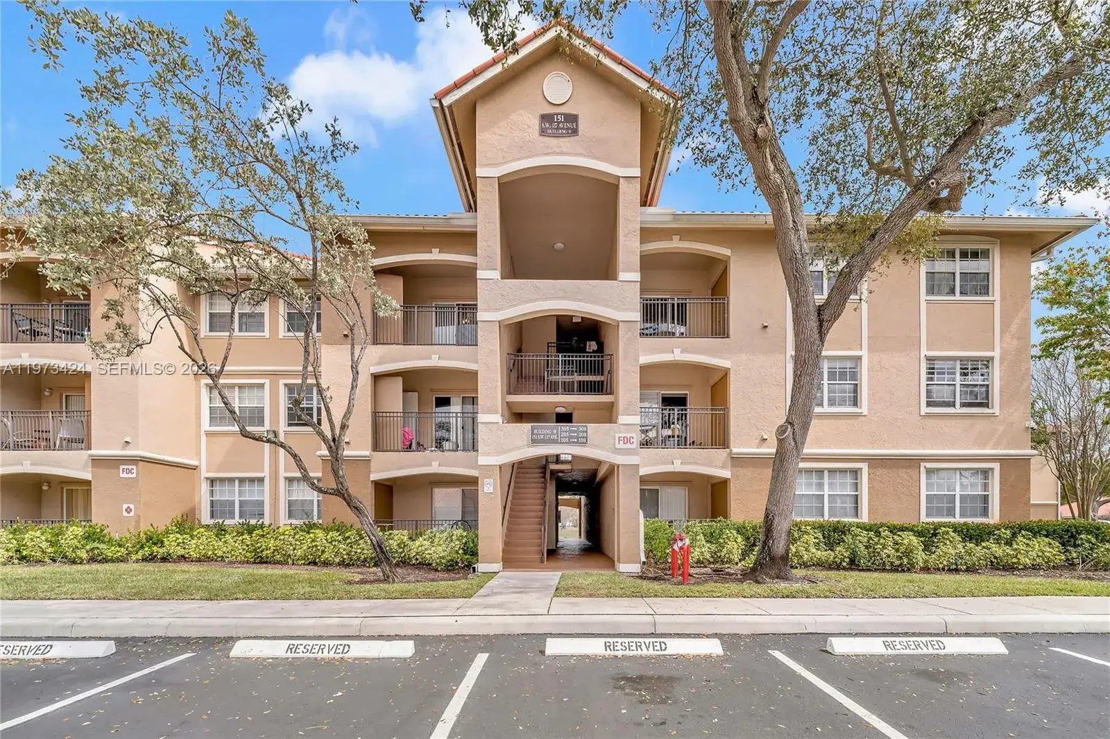 2 bedroom 2 bath Residential Lease for rent at 151 SW 117th Ave # 9308, Pembroke Pines FL 33025