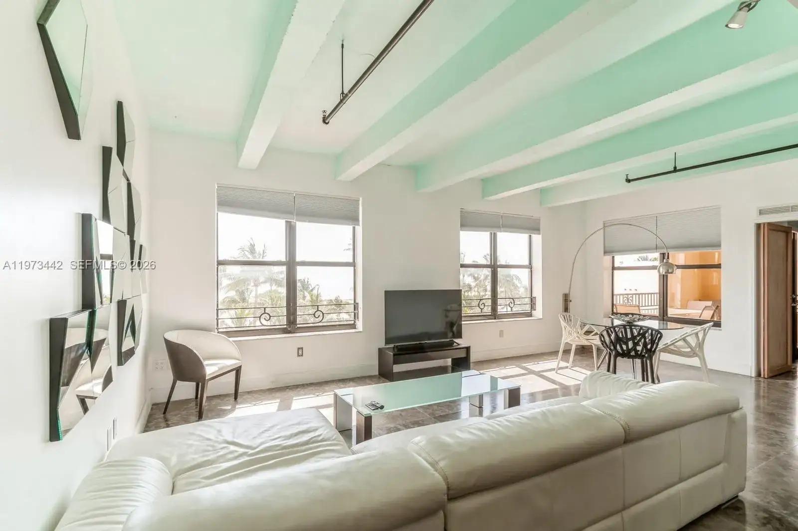 2 bedroom 3 bath Residential Lease for rent at 1330 Ocean Dr # 4A, Miami Beach FL 33139