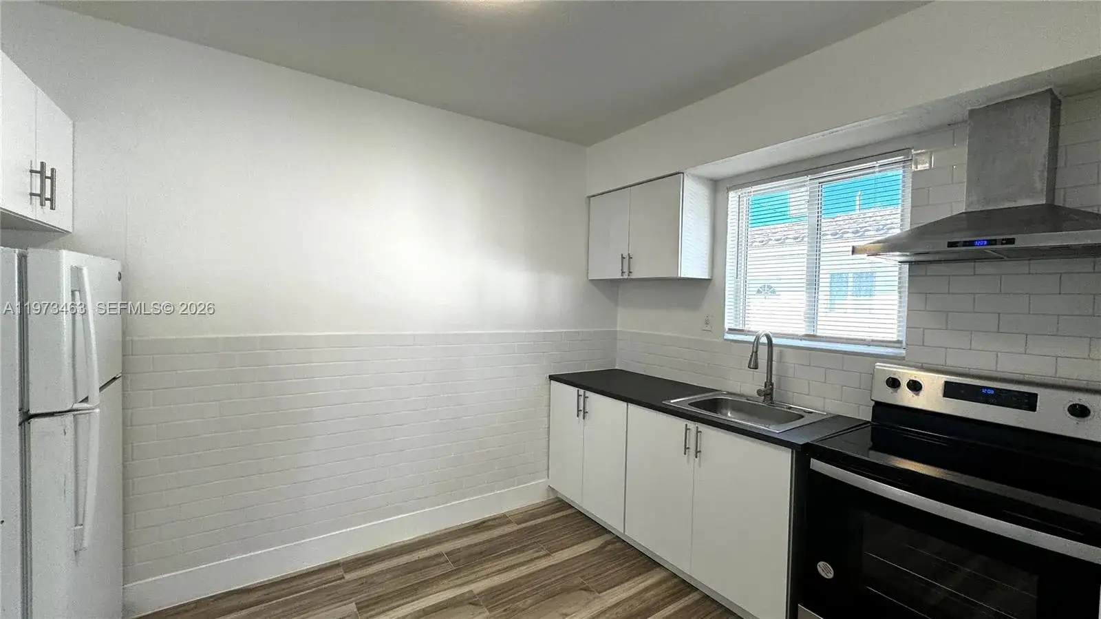 1 bedroom 1 bath Residential Lease for rent at 120 NE 55th St # 4, Miami FL 33137