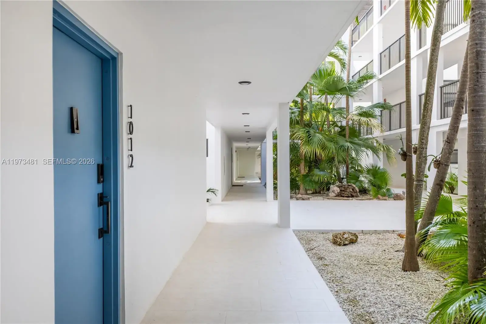 5 bedroom 4 bath Residential Lease for rent at 101 Ocean Lane Dr # 1012, Key Biscayne FL 33149