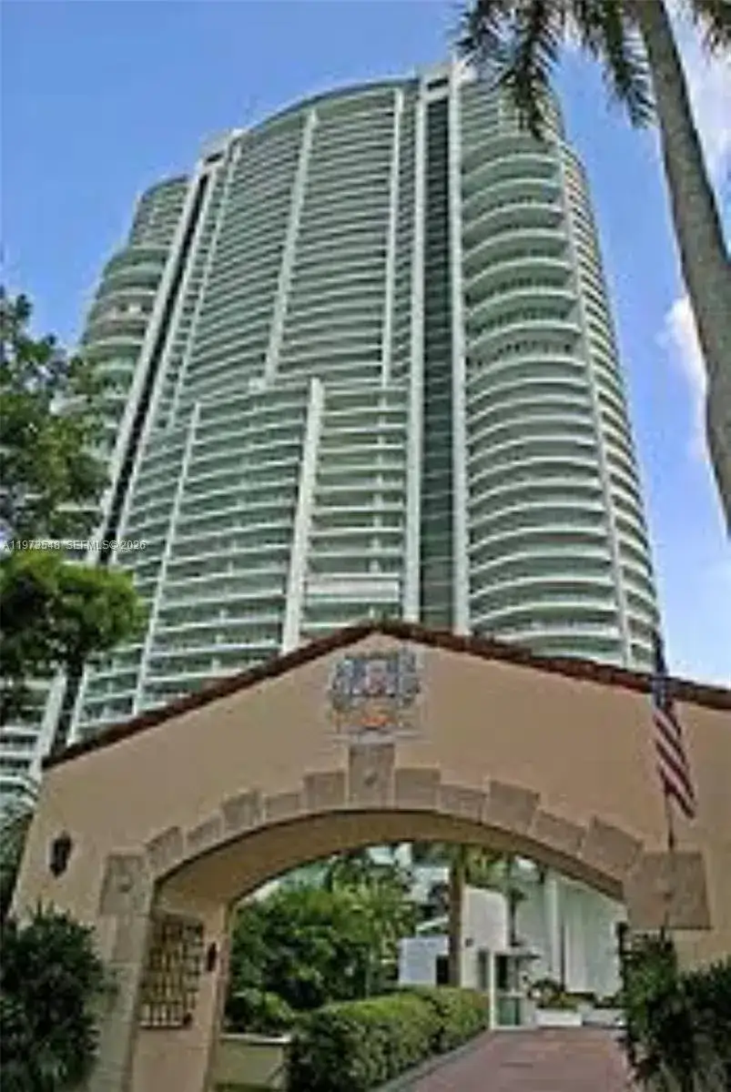 2 bedroom 2 bath Residential Lease for rent at 1643 Brickell Ave # 903, Miami FL 33129