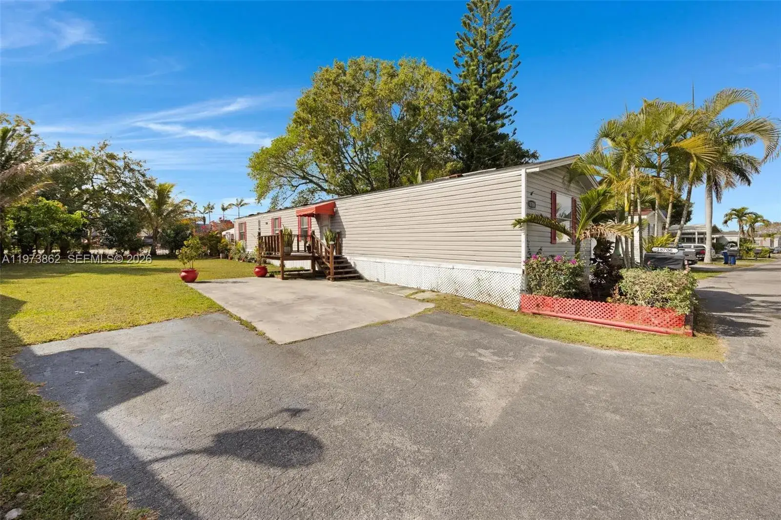 3 bedroom 2 bath Residential for sale at 18706 SW 351st St, Homestead FL 33034