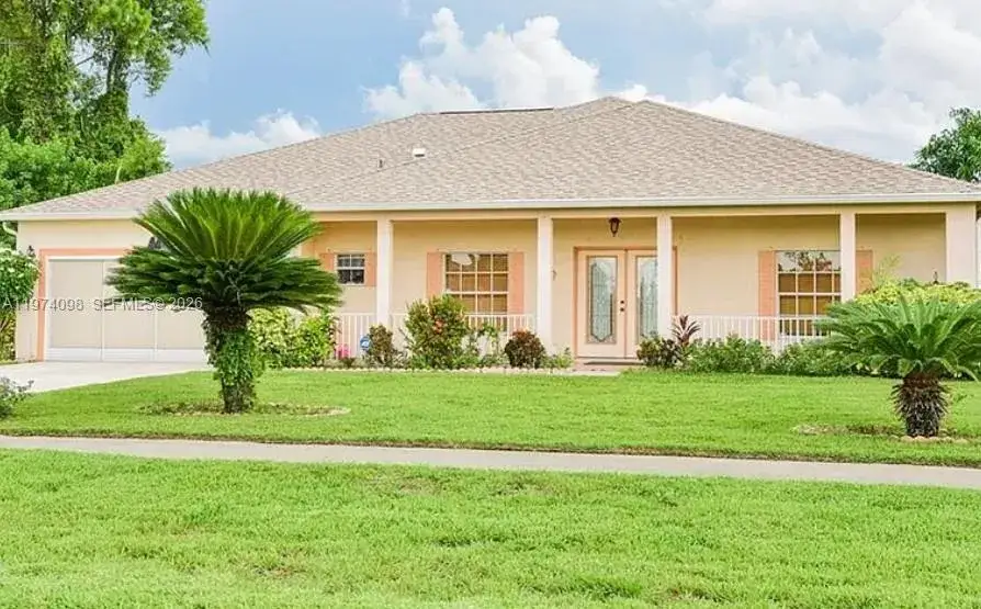 4 bedroom 2 bath Residential for sale at 721 Milwaukee Blvd, Lehigh Acres FL 33974