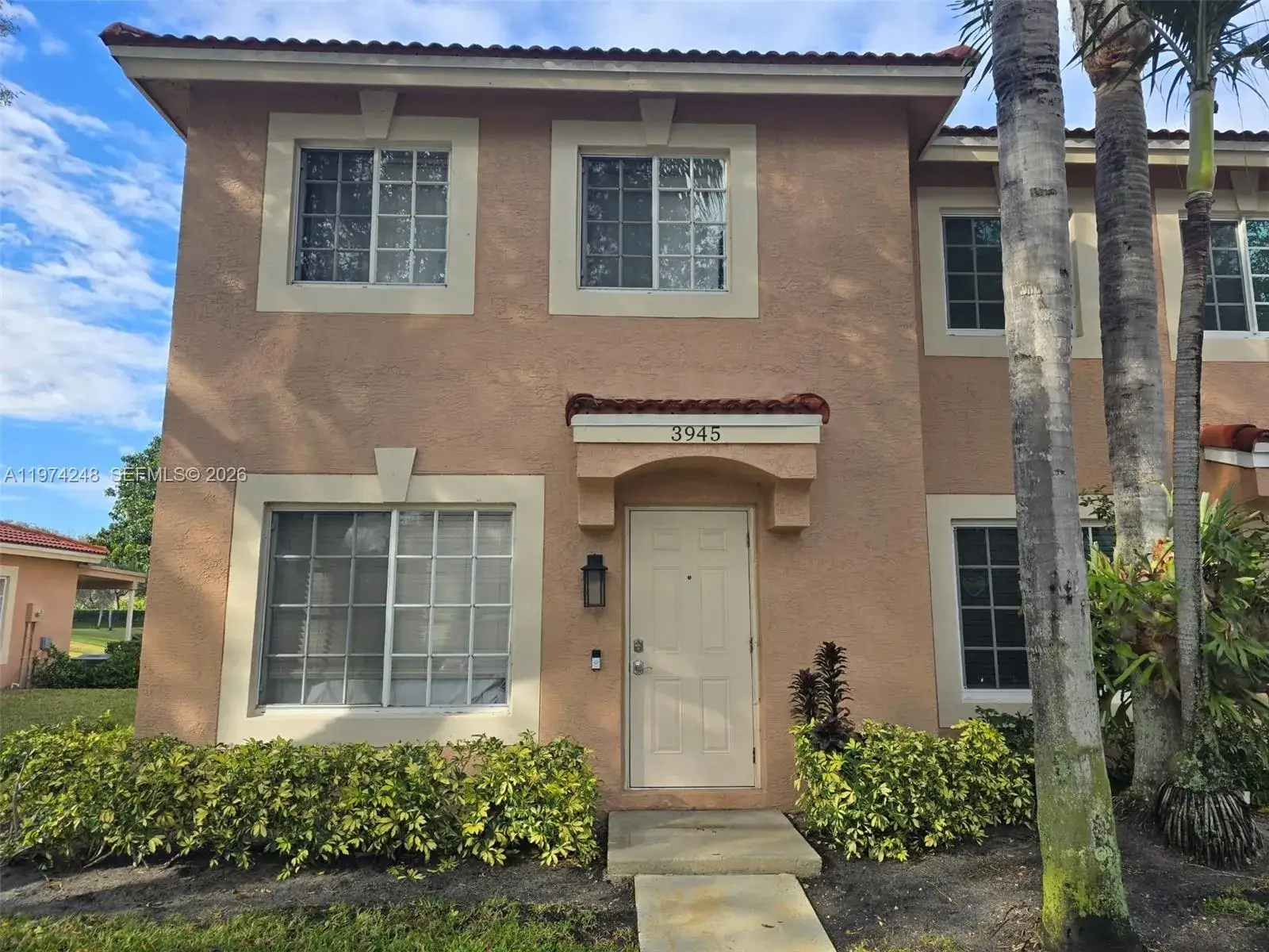3 bedroom 2 bath Residential for sale at 3945 Kamena Ct, Boynton Beach FL 33436