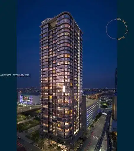 1 bath Residential for sale at 121 NE 5th # 501B, Miami FL 33132