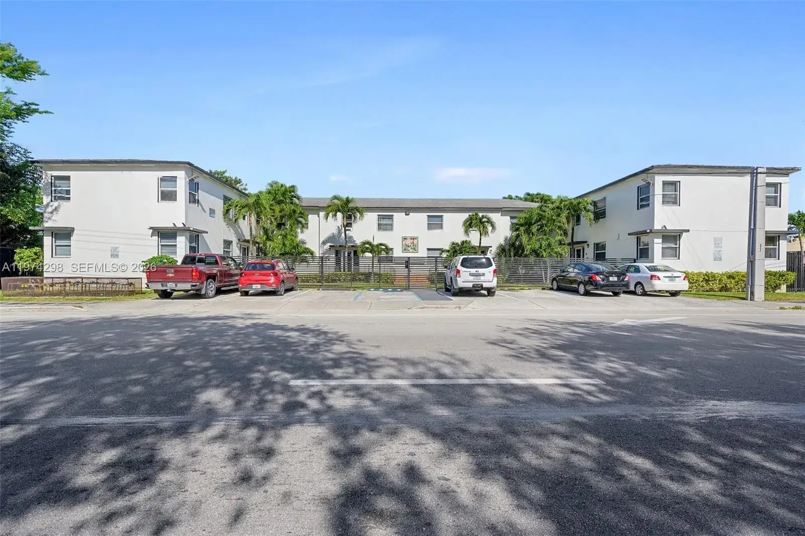 1 bedroom 1 bath Residential Lease for rent at 571 NE 82nd St # 4, Miami FL 33138