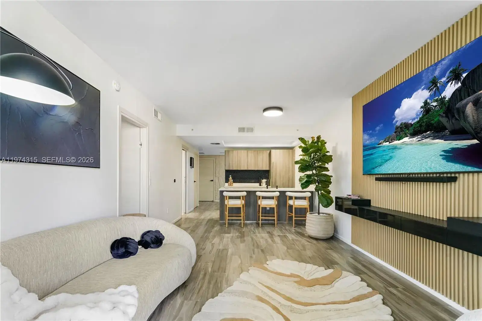 1 bedroom 2 bath Residential for sale at 801 S Miami Ave # 3107, Miami FL 33130