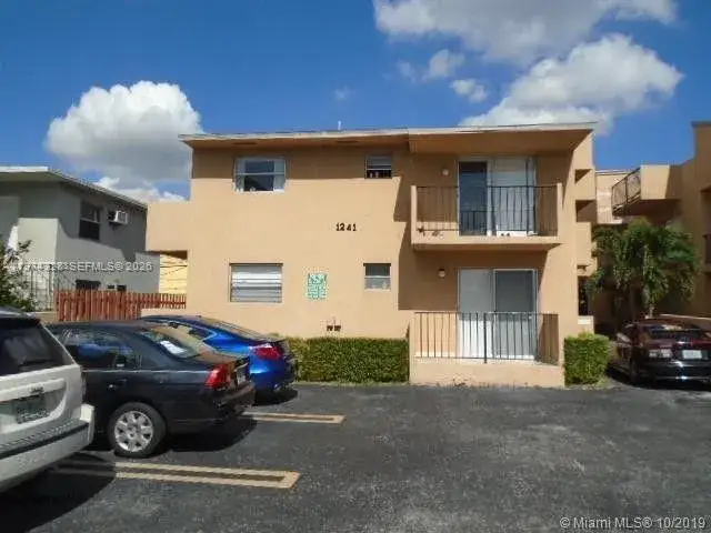 2 bedroom 1 bath Residential Lease for rent at 1241 NW 6th St # 6, Miami FL 33125