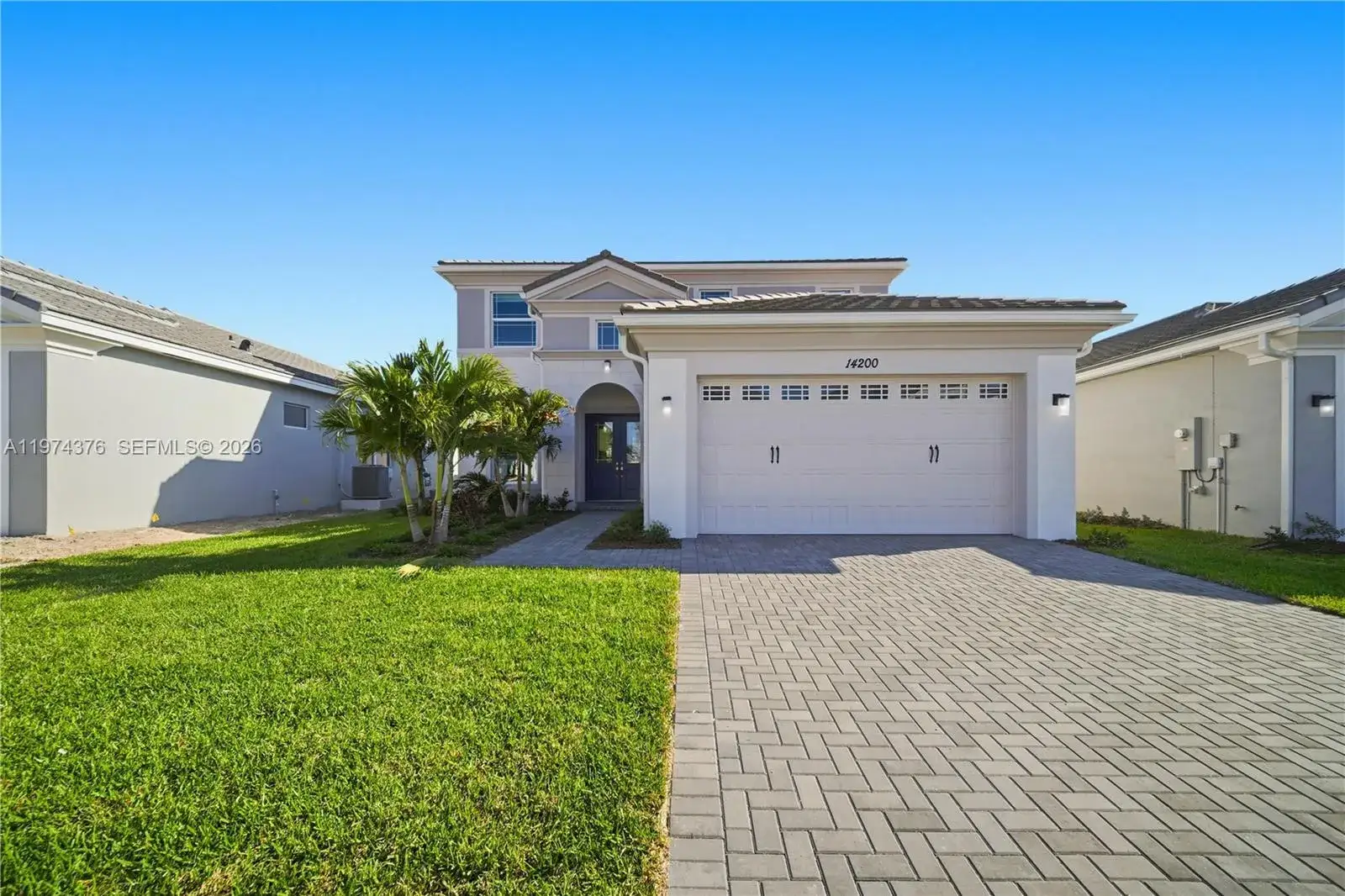 4 bedroom 3 bath Residential for sale at 14200 Foothill Falls Way, Westlake FL 33470
